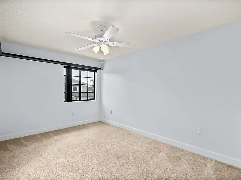 234 Murano Dr — Photo 33