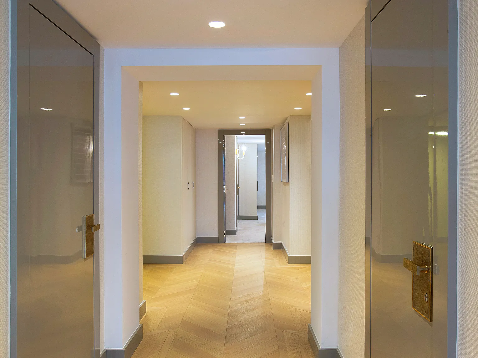 150 West 51st Street — Photo 3