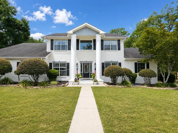 122 Old South Dr, Crestview, FL 32536