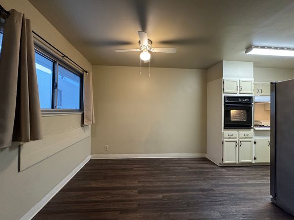 217 California Ave APT 2