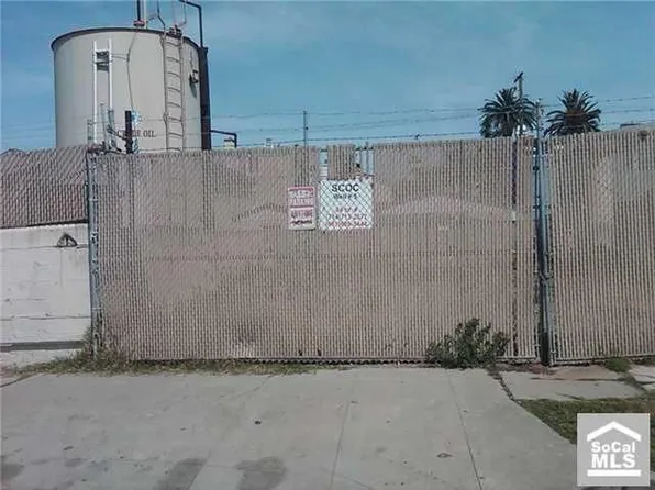 223 8th St, Huntington Beach, CA 92648
