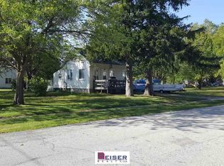 650 E Larrabee St, Omro, WI 54963