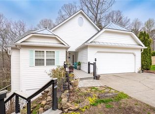 201 N Woods Way, Jasper, GA 30143