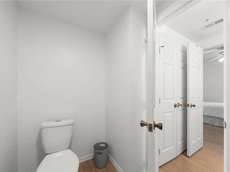 23500 Walden Center Dr #206 — Photo 28
