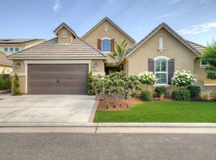 3441 Bloomfield Ln, Clovis, CA 93619