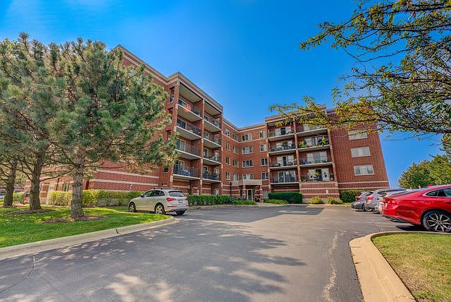 1st image of 4160 N Natchez Ave APT 311