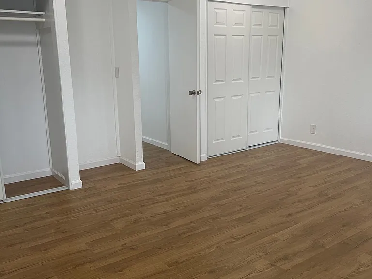 The Loft Apartments — Photo 43