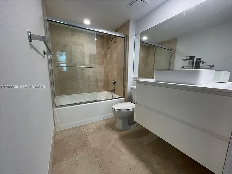 1155 Brickell Bay Dr #1102 — Photo 6