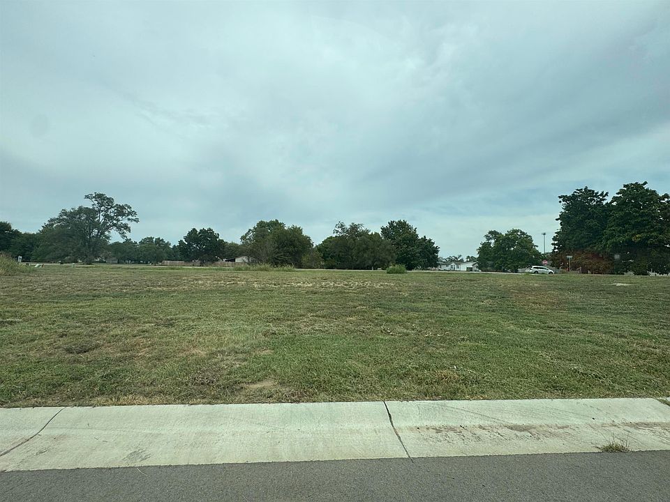 1st image of 2220-2222 E Plaza Ct