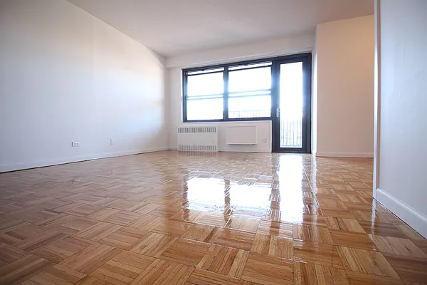 Rented by Corcoran | media 15