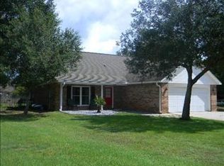 7036 Lago Mirada Dr, Navarre, FL 32566