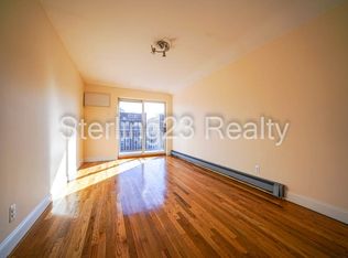 31-26 47th St #3F, Astoria, NY 11103