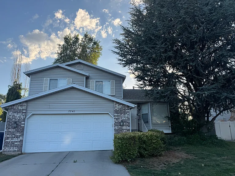 7740 S Unionwood Dr — Photo 1
