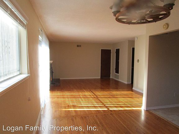 4th image of 2609 Elyssee St