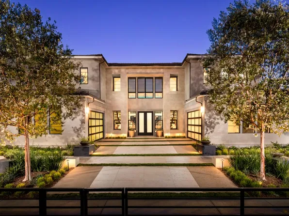 29906 N Camino Los Robles, Valencia, CA 91354