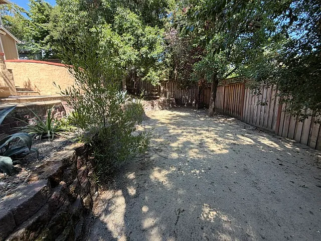5754 Owls Nest Dr — Photo 27
