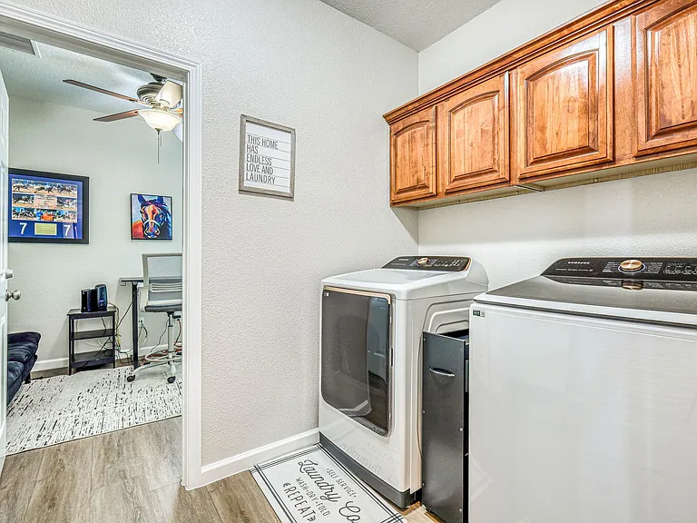 1627 Brillo Del Sol #C-T — Photo 9