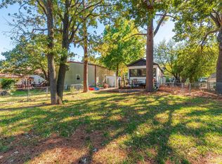 159 Oklahoma Ave, Pottsboro, TX 75076