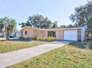 3030 Moog Rd, Holiday, FL 34691