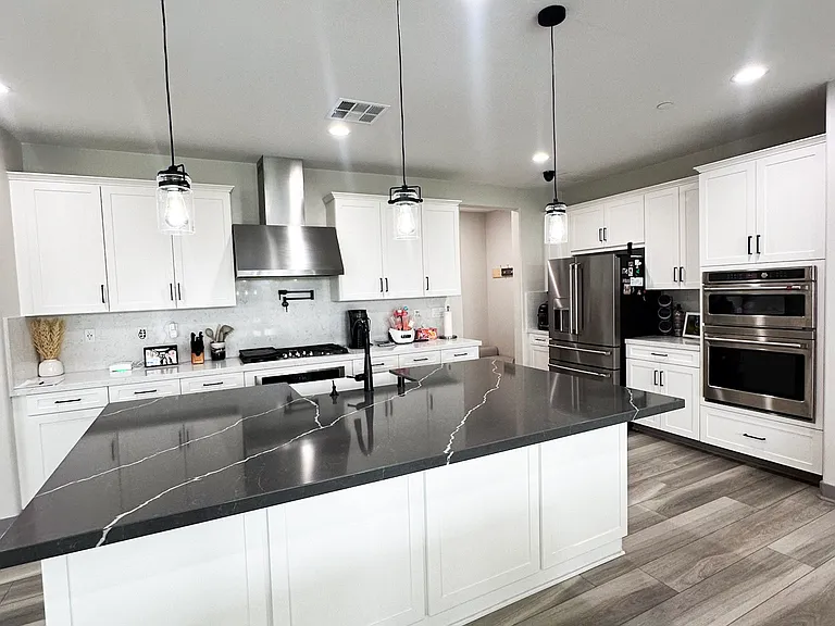 30761 Laelia Cir — Photo 8