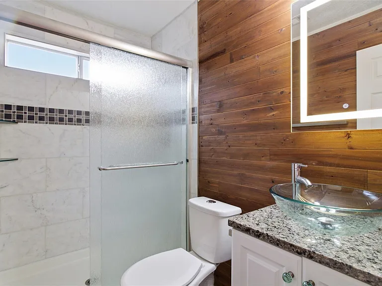 120 Mule Deer Ct — Photo 10
