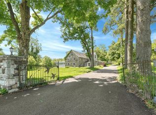 210 Axe Handle Rd, Quakertown, PA 18951