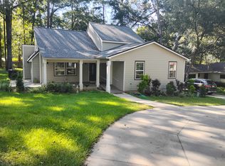 4134 Chelmsford Rd, Tallahassee, FL 32309