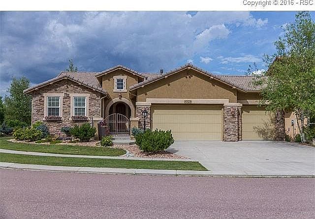 1st image of 9929 Oak Knoll Ter