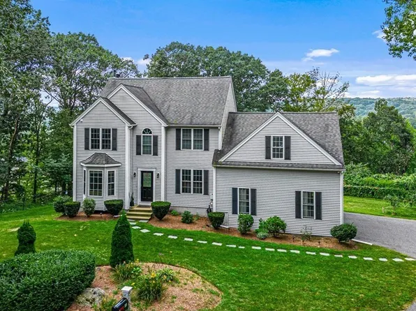 25 Ramble Rd, Milford, MA 01757