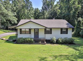 161 E Bonacre Rd, Cataula, GA 31804