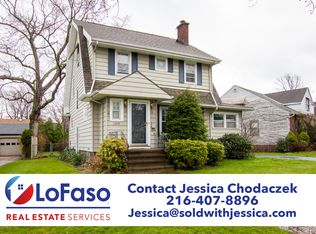 5869 Lotusdale Dr, Parma Heights, OH