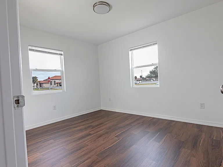 6005 Deming Ave #6005 — Photo 5