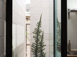 805 N 8th Ave, Phoenix, AZ 85007