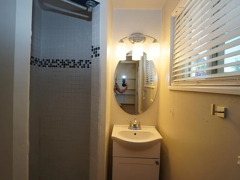 5707 N Bogart Ln — Photo 14