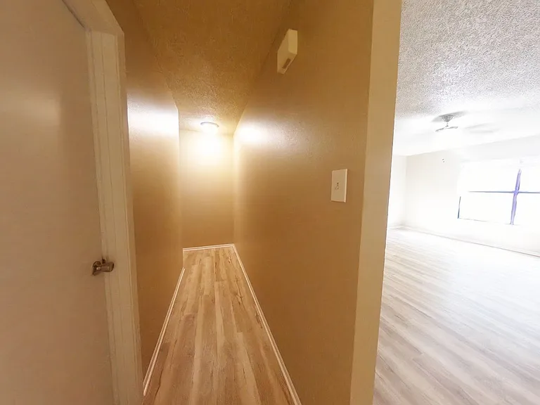 7719 Allison Blf — Photo 11
