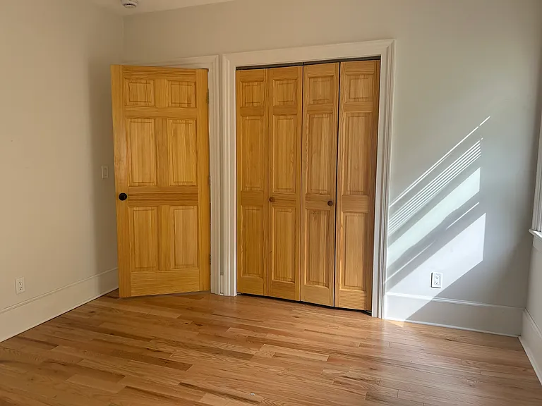 194 Canal St #1 — Photo 10