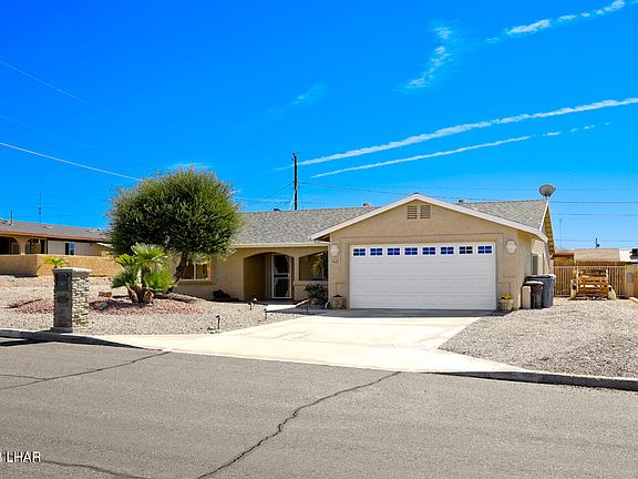3rd image of 3420 Yavapai Dr