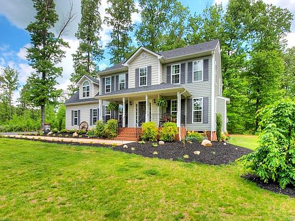2nd image of 305 Peregrine Pl