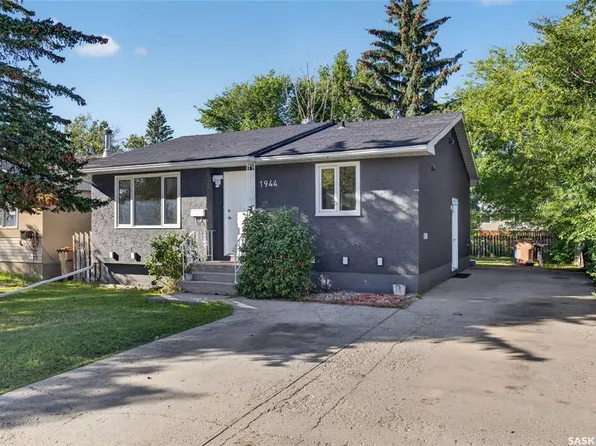 1944 Dewdney AVENUE, Regina, SK S4N 4C8