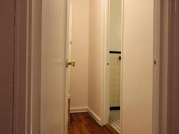 5th image of 7402 34th Ave #1A
