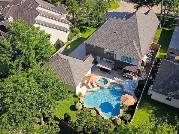 7707 Stone Arbor Dr, Sugar Land, TX 77479