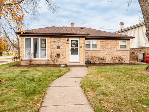 1202 N Maple Ave, La Grange Park, IL 60526