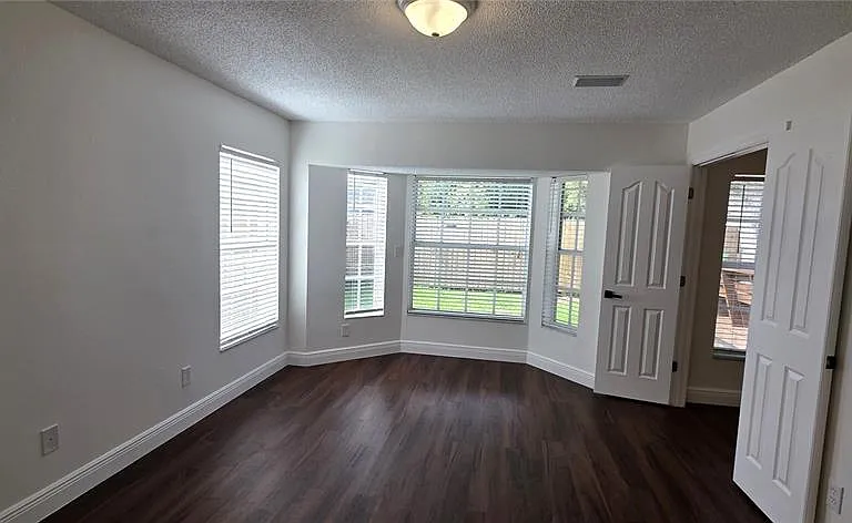 1506 Scotch Pine Dr — Photo 24