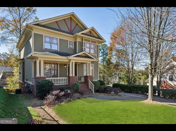 1043 Antioch Dr, Atlanta, GA 30319