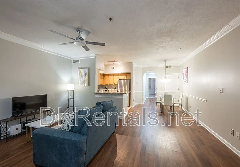 245 Amal Dr SW #2008 — Photo 3