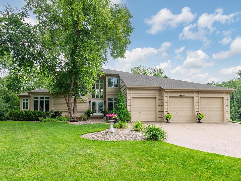 1st image of 14620 White Oak Dr
