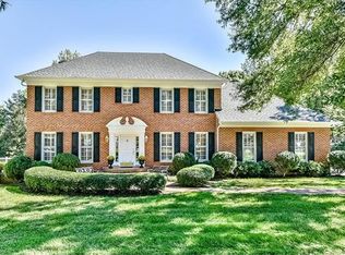 3021 Ingelow Ln, Charlotte, NC 28226