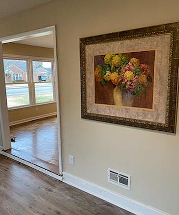 5th image of 3514 Christie Pl