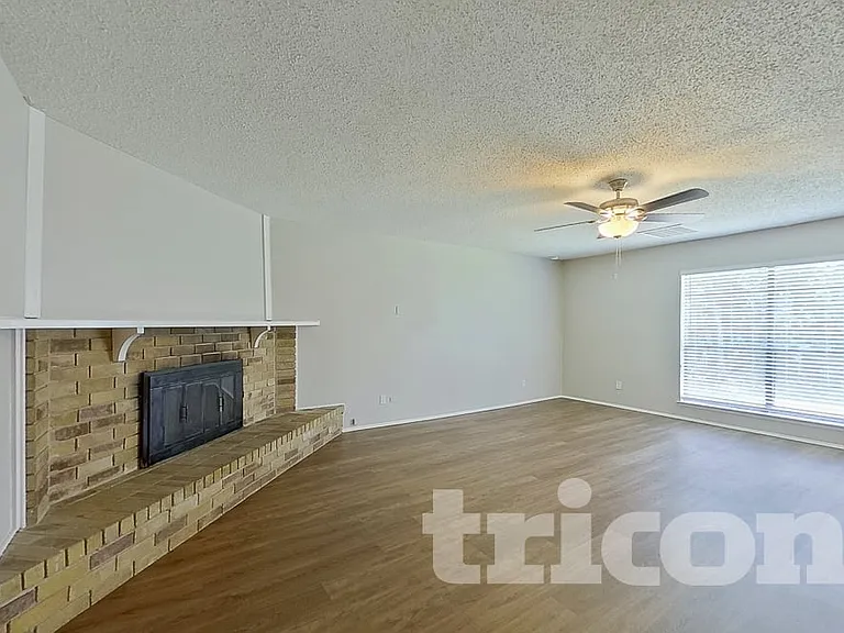 1610 Pilot Way — Photo 2