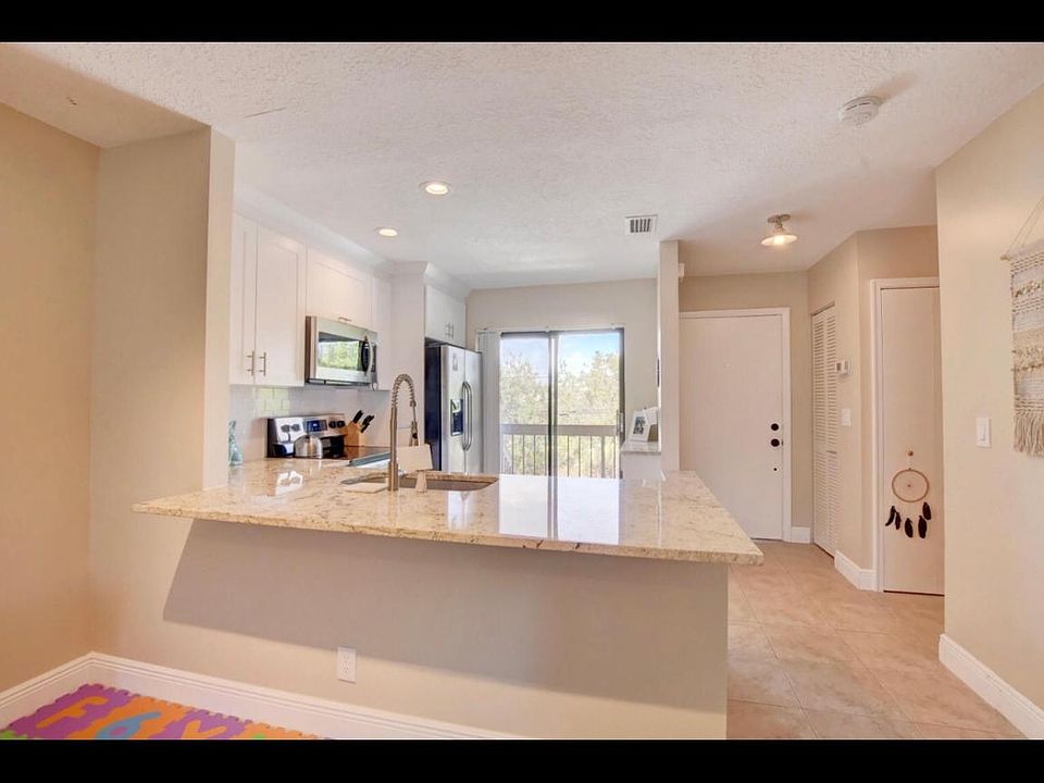 1st image of 3220 Frederick Blvd